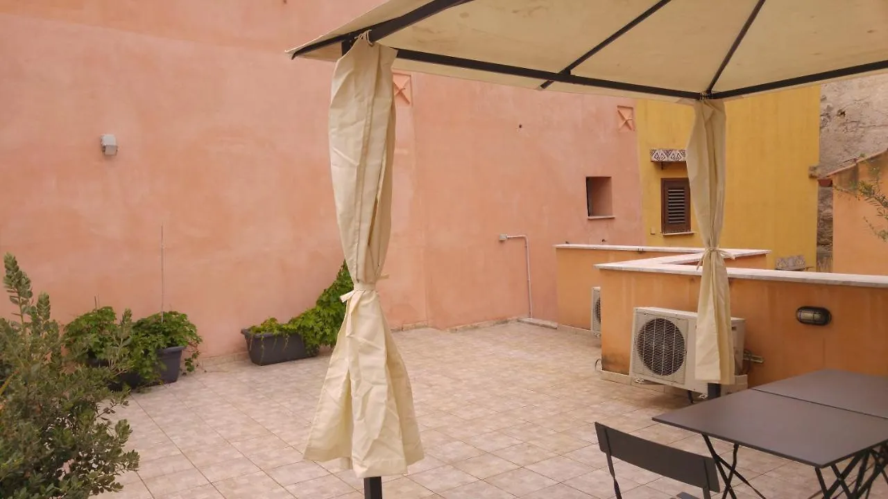 פלרמו Porta Sant'Agata Apartments איטליה
