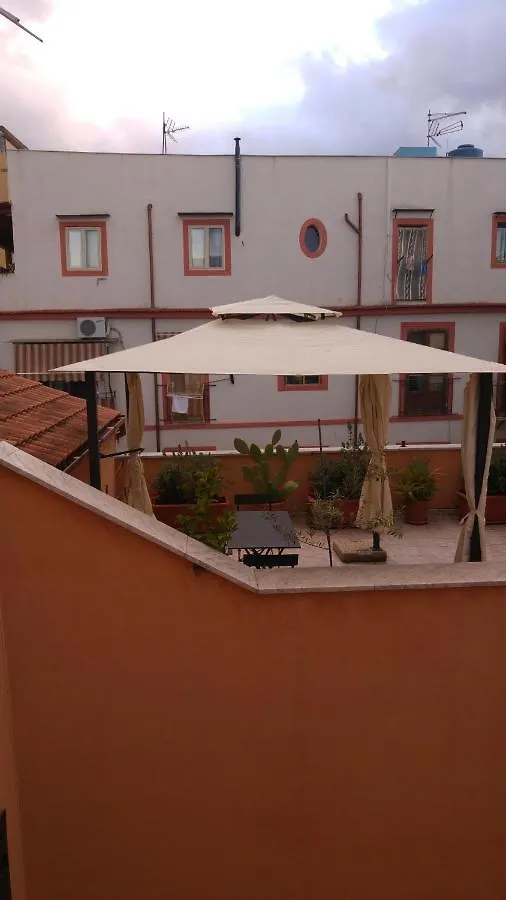 פלרמו Porta Sant'Agata Apartments 0*,  איטליה